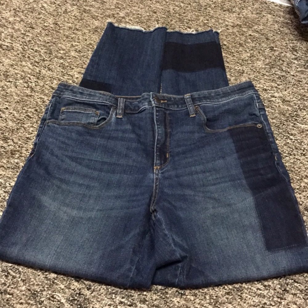 Universal Thread Jeans